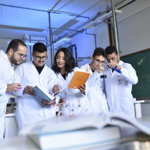 TÉCNICO EM QUÍMICA