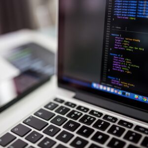 Desenvolva o futuro com tecnologia!